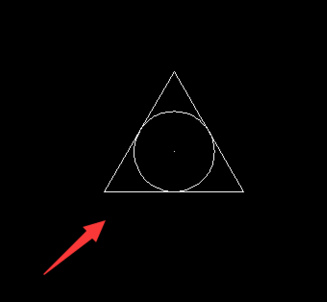 cad中画圆的外切三角形.png